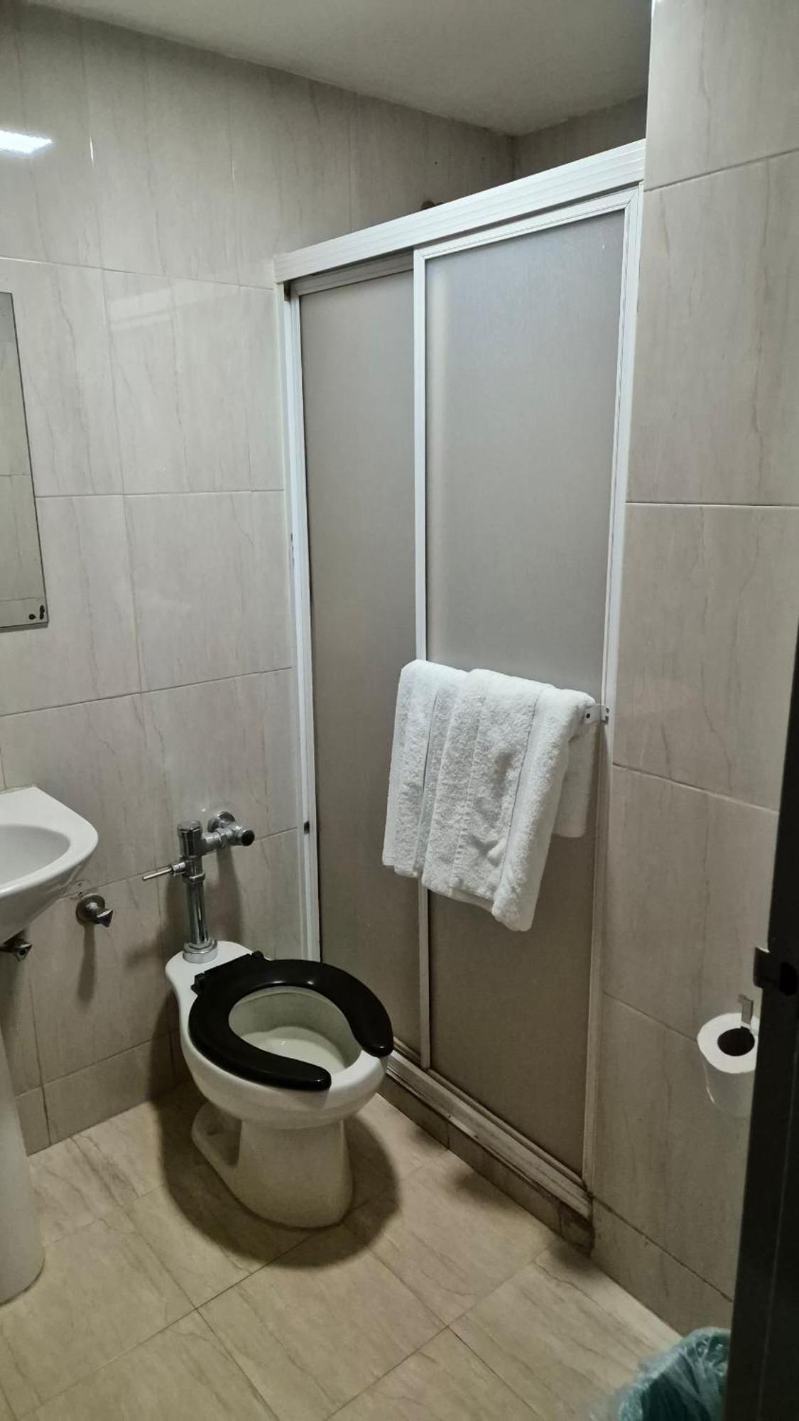 Hotel Gran Galaxie Caracas Bagian luar foto