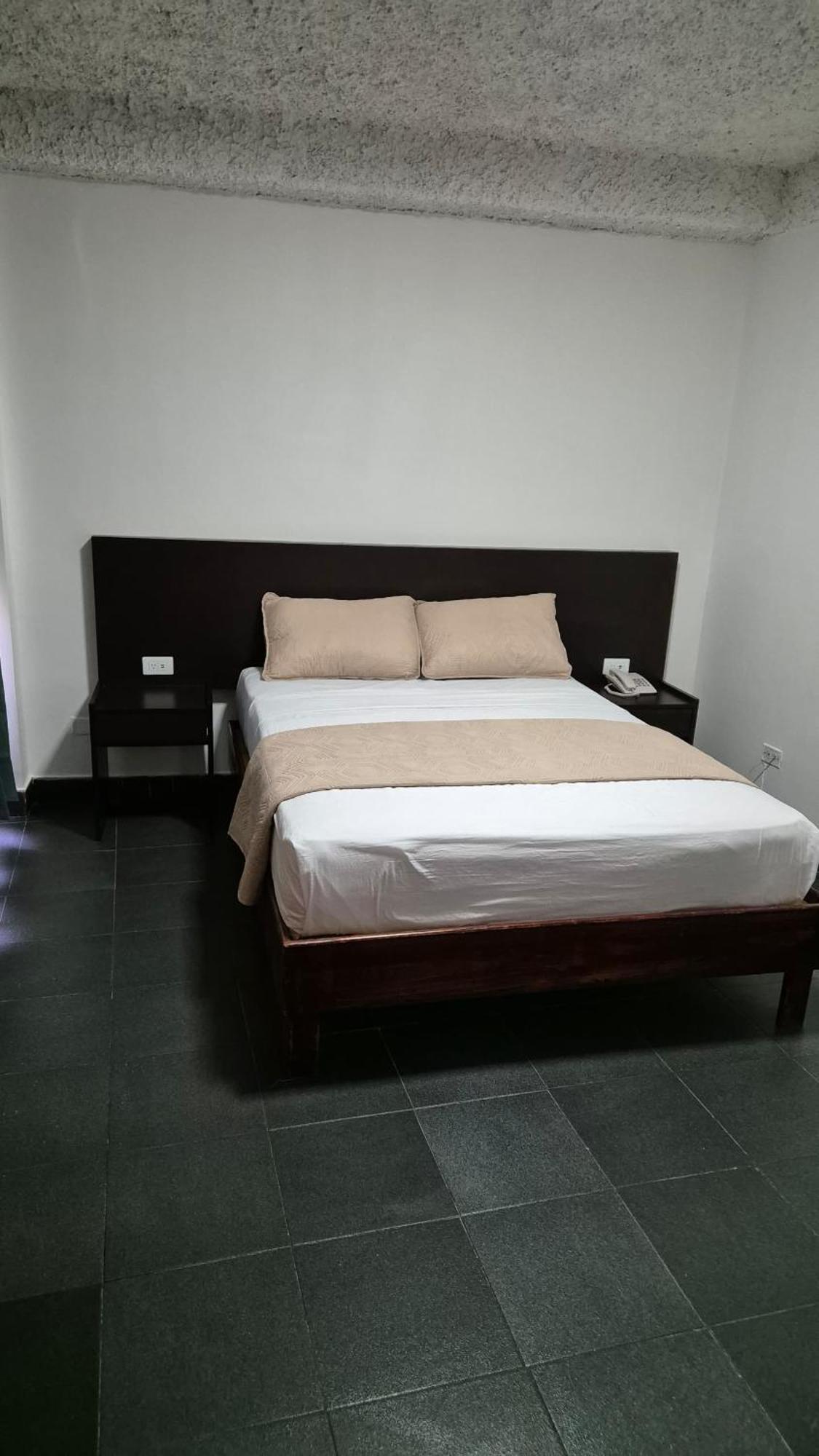 Hotel Gran Galaxie Caracas Bagian luar foto