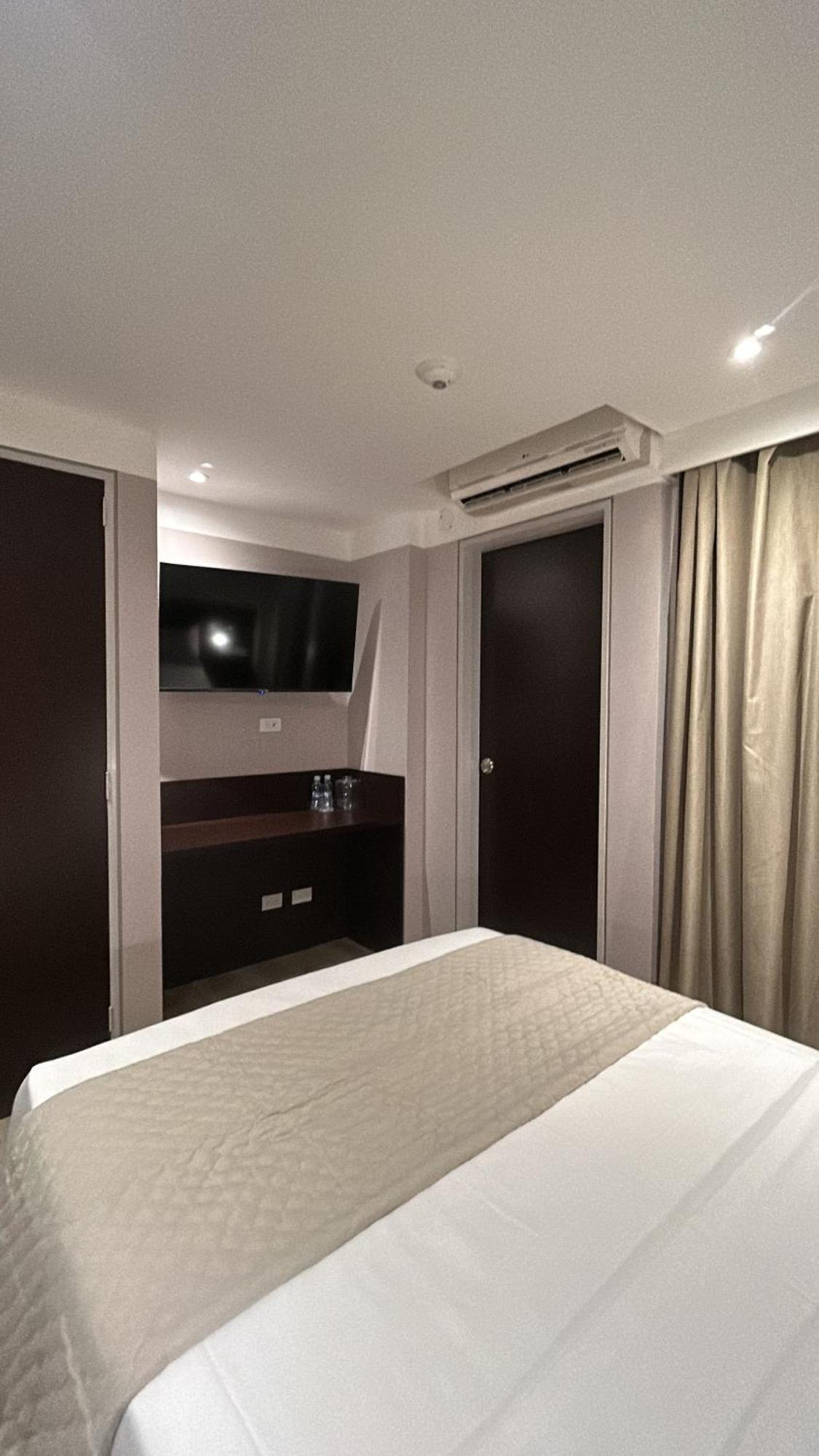 Hotel Gran Galaxie Caracas Bagian luar foto