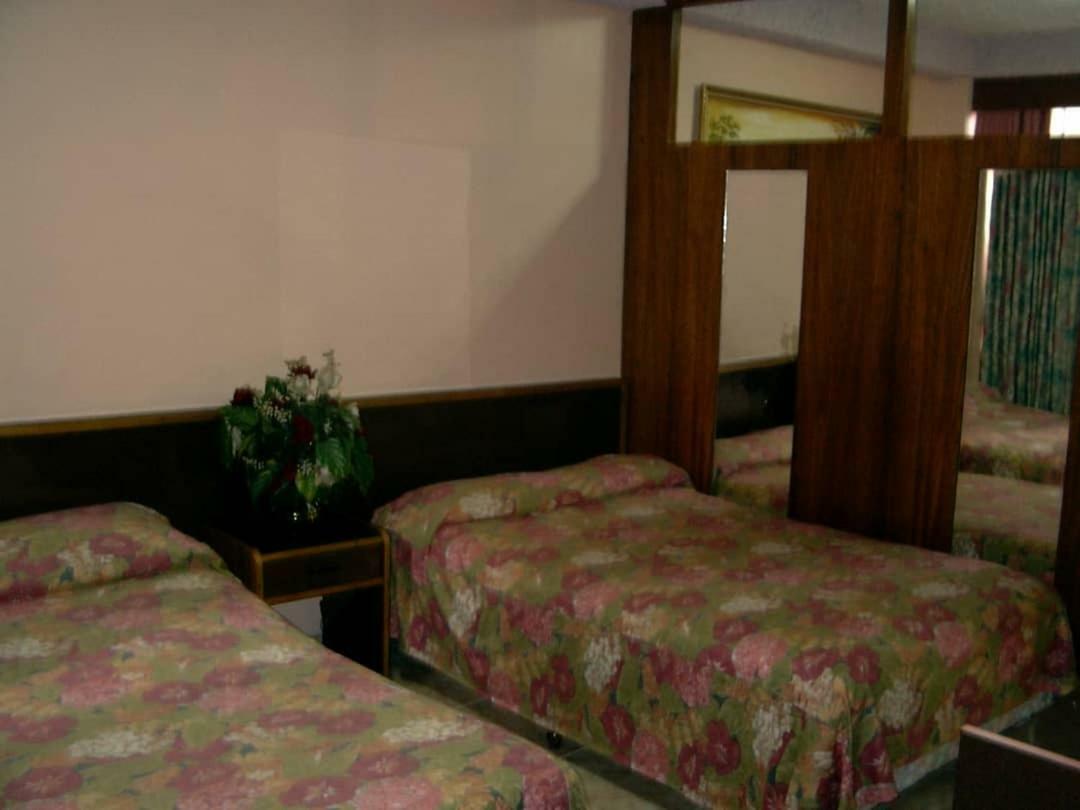 Hotel Gran Galaxie Caracas Bagian luar foto